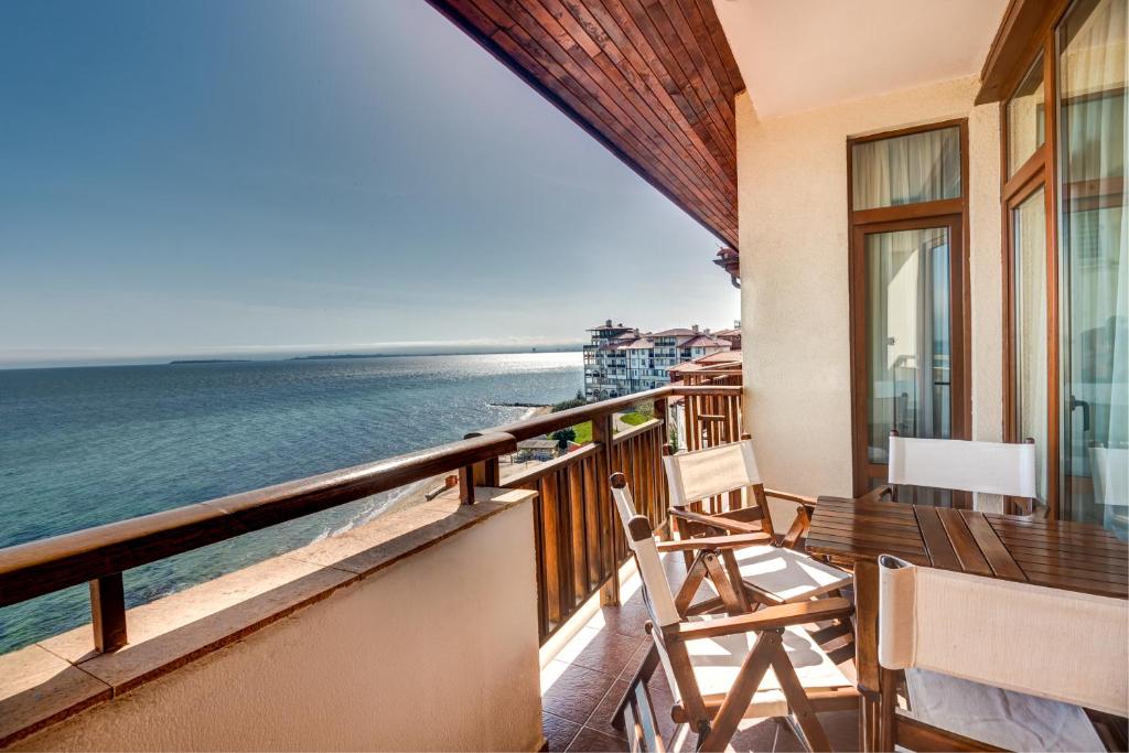 1-bedroom apartment in Garden of Eden